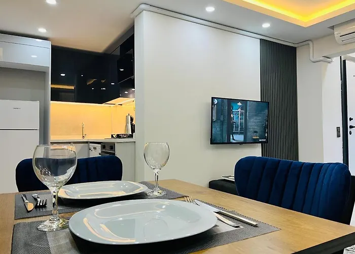 9 Modern Lux Fully Furnished *