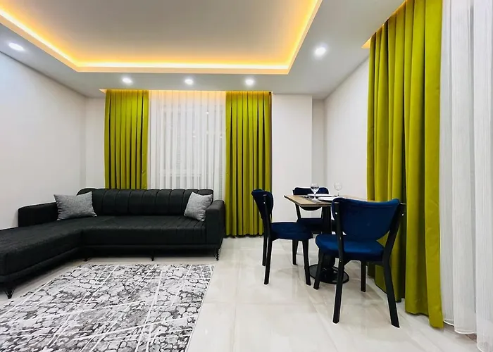 9 Modern Lux Fully Furnished *