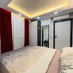 9 Modern Lux Fully Furnished *